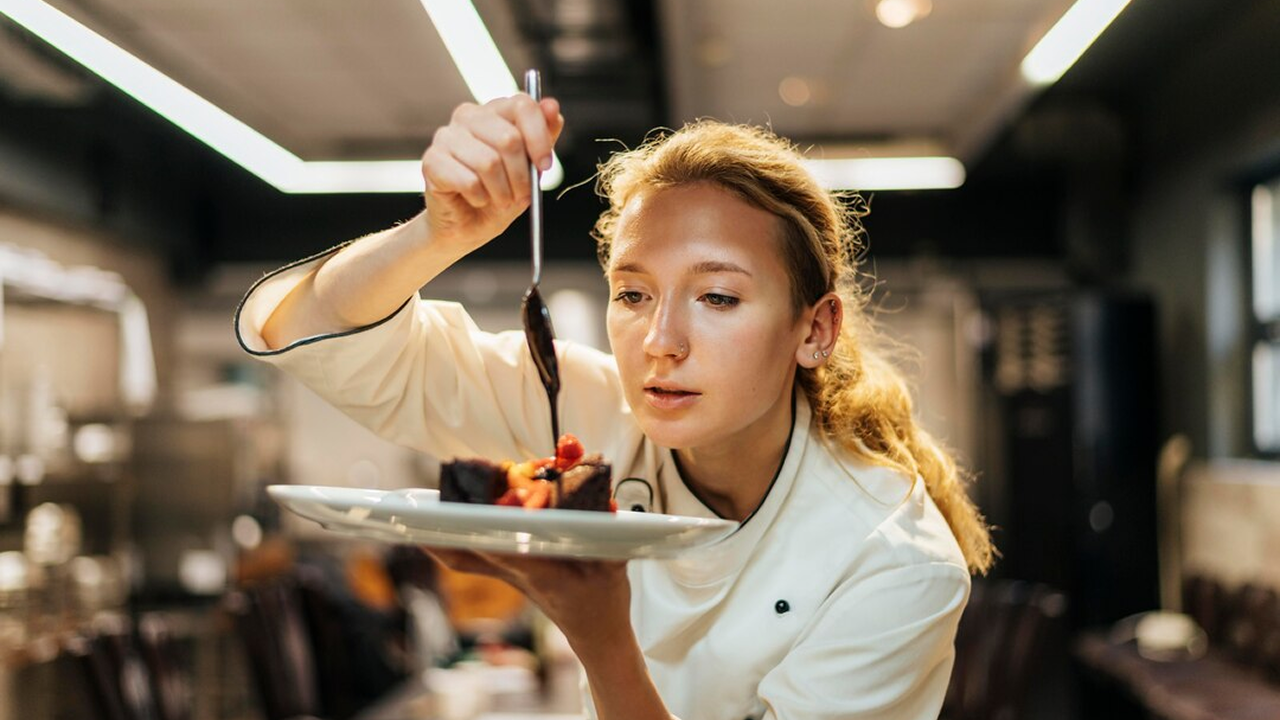 Top Restaurant Trends in 2025: What’s Shaping the Future of Dining